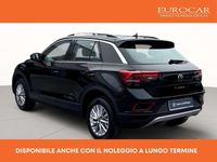 Usata VW T-Roc Life 150 CV (110 kW) 2025 Deep black perlato SUV