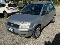 Usata Ford Fusion 80 CV (58 kW) 2005 Grigio Utilitaria