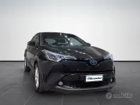 Usata Toyota C-HR Active 98 CV (72 kW) 2017 Nero cinema SUV