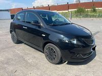 Usata Lancia Ypsilon Silver 69 CV (50 kW) 2021 Utilitaria
