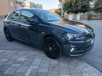 Usata VW Polo Trendline 65 CV (47 kW) 2019 Grigio Utilitaria