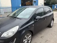 Usata Opel Corsa 75 CV (55 kW) 2013 Nero Utilitaria