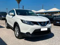 Usata Nissan Qashqai Acenta 110 CV (80 kW) 2015 Bianco SUV