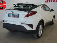 Usata Toyota C-HR Business Edition 98 CV (72 kW) 2023 Bianco SUV