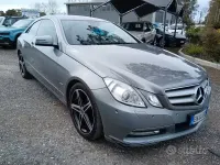 Usata Mercedes E220 170 CV (125 kW) 2012 Grigio Coupé