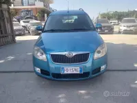 Usata Skoda Roomster Style 80 CV (58 kW) 2006 Blu Monovolume