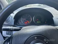Usata Mazda 2 68 CV (50 kW) 2004 Utilitaria