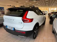 Usata Volvo XC40 R-Design 190 CV (139 kW) 2018 Bianco SUV
