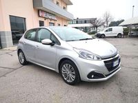 Usata Peugeot 208 82 CV (60 kW) 2017 Argento Utilitaria
