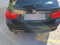 Usata BMW 320 Efficient Dynamics 177 CV (130 kW) 2008 Nero Station wagon