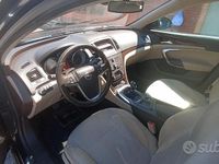 Usata Opel Insignia Cosmo 131 CV (96 kW) 2010 Nero Berlina