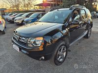 Usata Dacia Duster Lauréate 110 CV (80 kW) 2015 Nero Station wagon