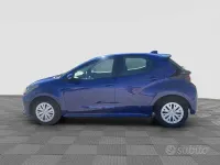 Usata Toyota Yaris Business Edition 72 CV (52 kW) 2022 Dark blue met Utilitaria