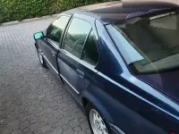 Usata BMW 318 115 CV (84 kW) 1993 Bluazzurro Berlina