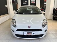 Usata Fiat Punto Street 69 CV (50 kW) 2016 Bianco Utilitaria