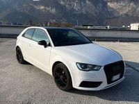 Usata Audi A3 Attraction 110 CV (80 kW) 2015 Bianco Berlina