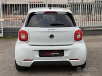Usata Smart ForFour 70 CV (51 kW) 2018 Bianco Utilitaria
