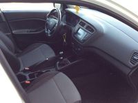 Usata Hyundai i20 75 CV (55 kW) 2018 Bianco Berlina