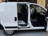 Usata Peugeot Bipper 75 CV (55 kW) 2015 Monovolume