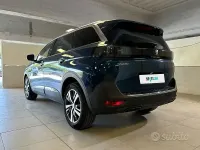 Usata Peugeot 5008 Allure 131 CV (96 kW) 2024 Bluazzurro SUV