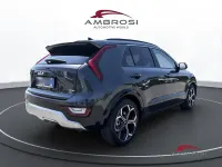 Usata Kia Niro 137 CV (100 kW) 2023 Grigio SUV
