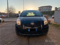 Usata Toyota Yaris 69 CV (50 kW) 2008 Nero Berlina