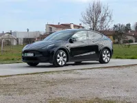 Usata Tesla Model Y RWD 88 kW (120 CV) 2024 Nero SUV