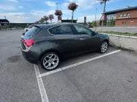 Usata Alfa Romeo Giulietta 170 CV (125 kW) 2010 Grigio Utilitaria