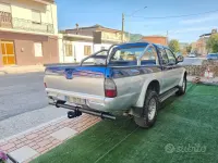 Occasion Mitsubishi L200 100 ch (73 kW) 2000 Bleue Pick-up
