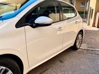 Usata Peugeot 208 75 CV (55 kW) 2019 Bianco Utilitaria