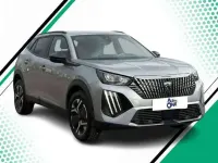 Usata Peugeot 2008 Allure 101 CV (74 kW) 2024 Vari colori SUV