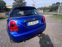 Begagnad Mini ONE 102 HK (75 kW) 2020 Blå Halvkombi