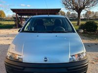 Usata Fiat Punto 80 CV (58 kW) 2005 Blu Berlina