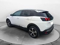 Usata Peugeot 3008 Allure 131 CV (96 kW) 2019 Bianco SUV