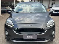 Usata Ford Fiesta Titanium 86 CV (63 kW) 2018 Grigio Utilitaria