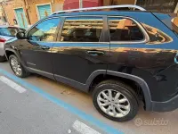 Usata Jeep Cherokee 200 CV (147 kW) 2015 Nero SUV
