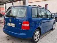 Usata VW Touran 2005 Blu Monovolume