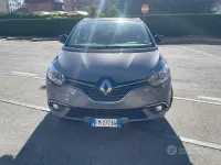 Usata Renault Scénic III 110 CV (80 kW) 2017 Grigio Monovolume