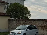 Usata Ford Fiesta 58 CV (42 kW) 2008 Grigio Utilitaria