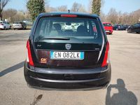 Usata Lancia Musa Platinum 77 CV (56 kW) 2012 Viola Monovolume