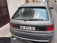 Usata Opel Astra 82 CV (60 kW) 1995 Grigio Berlina