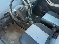 Usata Toyota Yaris 69 CV (50 kW) 2008 Nero Utilitaria