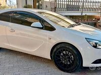 Usata Opel Astra GTC 120 CV (88 kW) 2012 Bianco Coupé