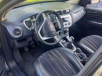 Usata Lancia Delta 165 CV (121 kW) 2009 Nero Utilitaria