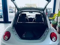 Usata VW New Beetle 105 CV (77 kW) 2009 Grigio Utilitaria