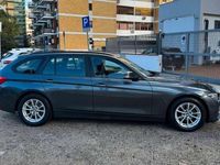 Usata BMW 318 Advantage 150 CV (110 kW) 2018 Grigio Station wagon