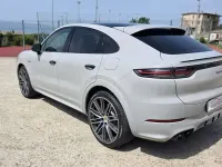 Usata Porsche Cayenne 340 CV (250 kW) 2020 Grigio gesso SUV