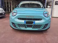Usata Fiat 600 La Prima 101 CV (74 kW) 2025 Azzurro acqua SUV