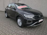 Usata VW T-Roc Life 150 CV (110 kW) 2025 Deep perl black SUV