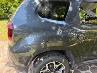 Usata Dacia Duster Prestige 101 CV (74 kW) 2021 Grigio SUV